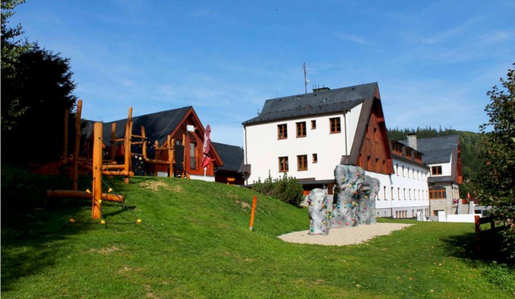 Horsky Hotel Koprivna Mala Moravka Exterior photo
